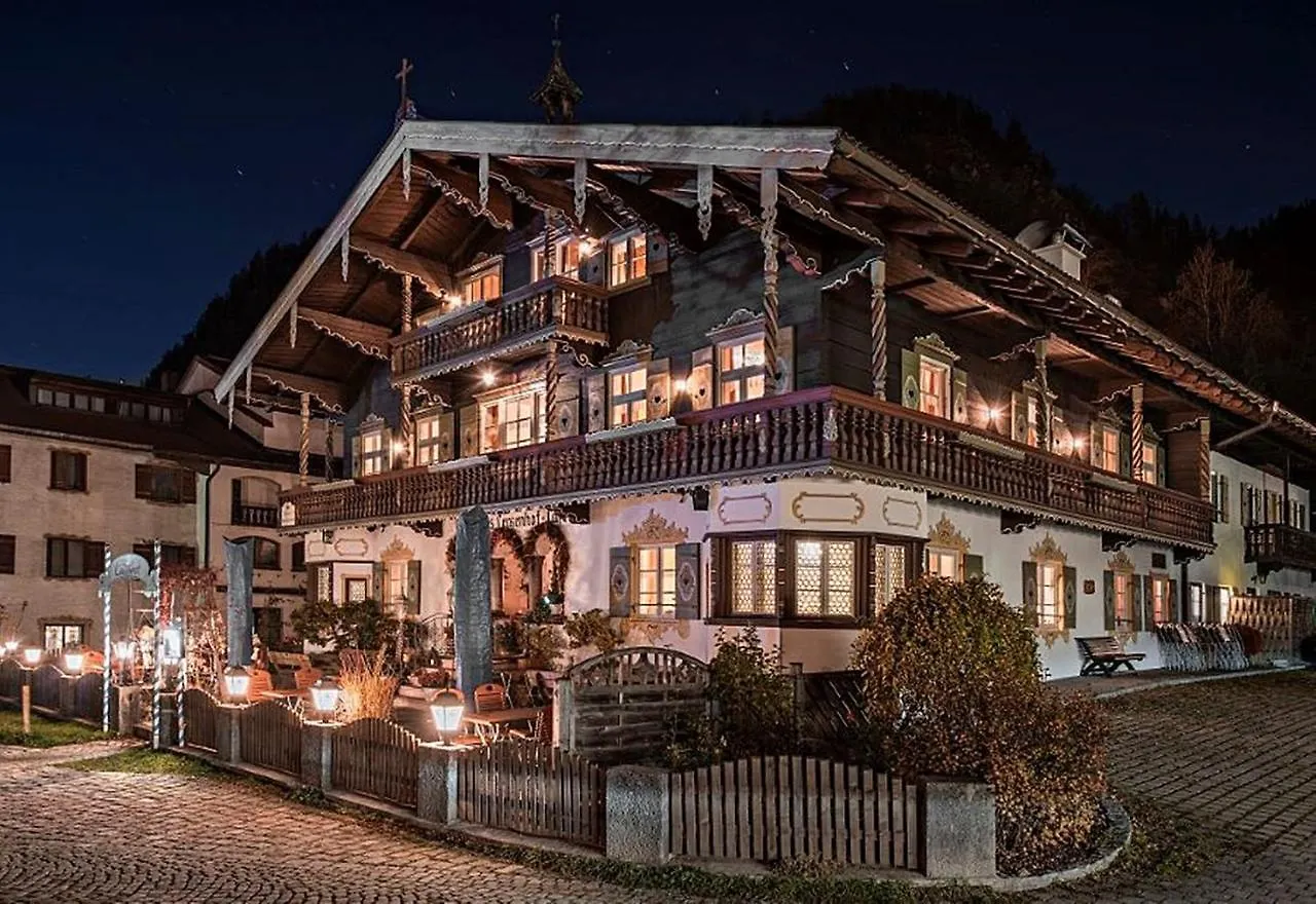 Landhaus Lenzenhof Hotel Reit im Winkl